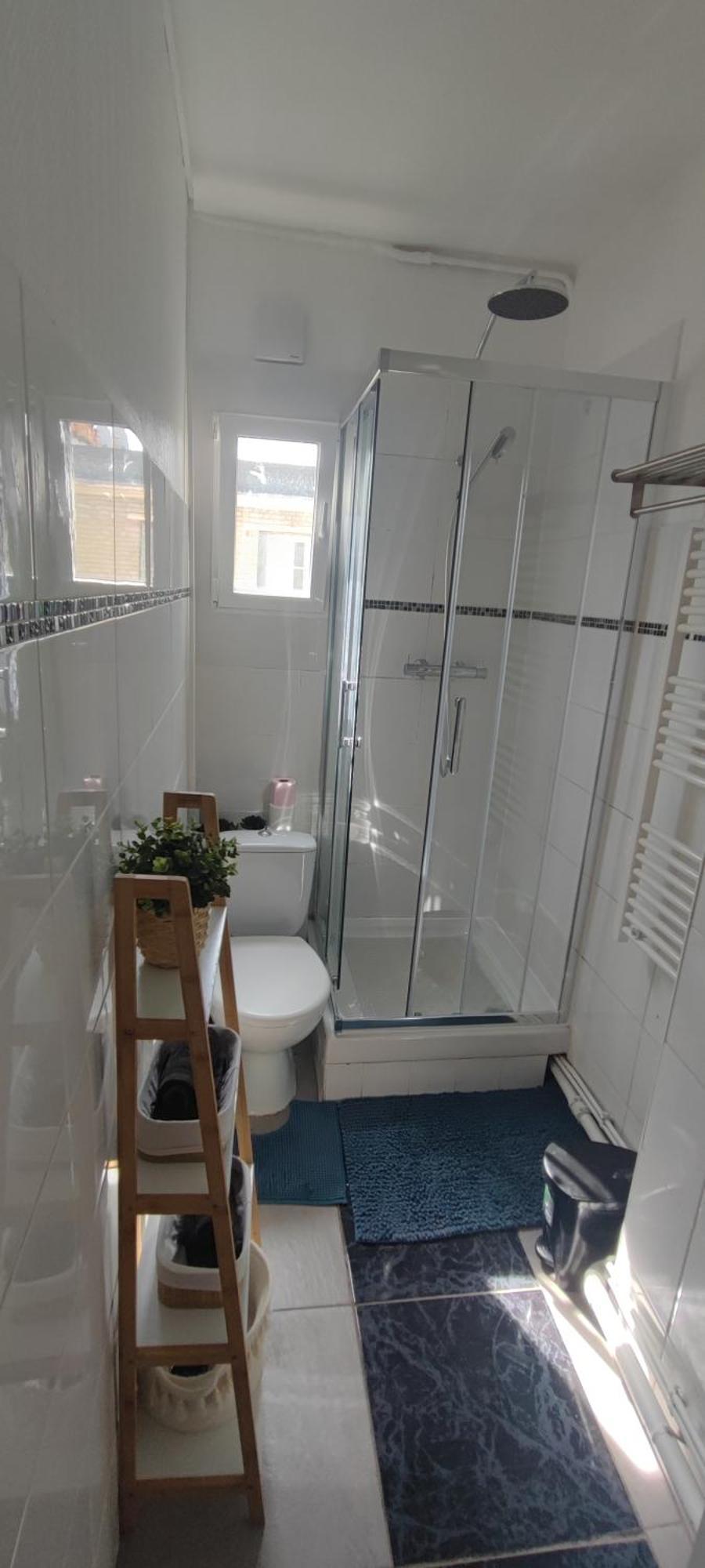 Grand Line - Parking- Metro 5 - Easy Check-In - Netflix - Disney Plus Apartment Пантен Екстериор снимка